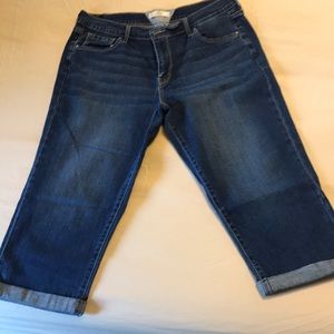 Levi’s Jean Capris